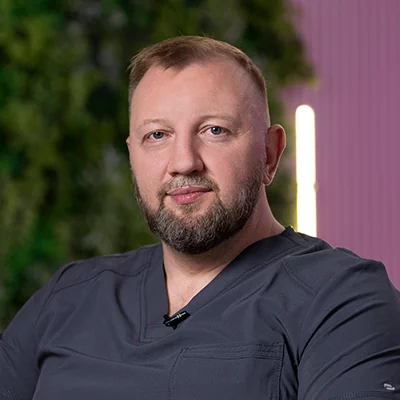 Дмитро Савенков